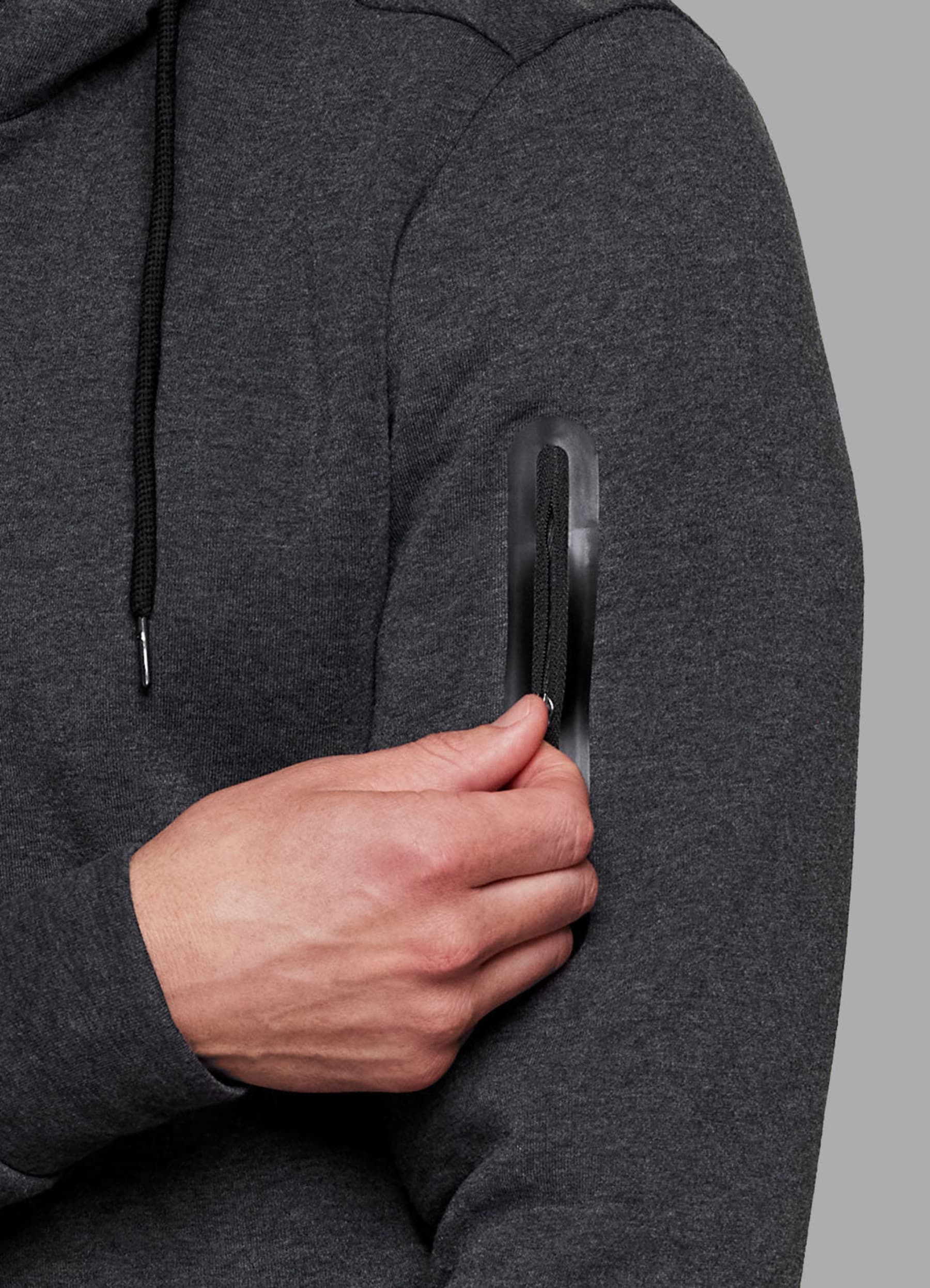 Prime Contrast Quarter Zip Fleece Sweatshirt - RBX Active