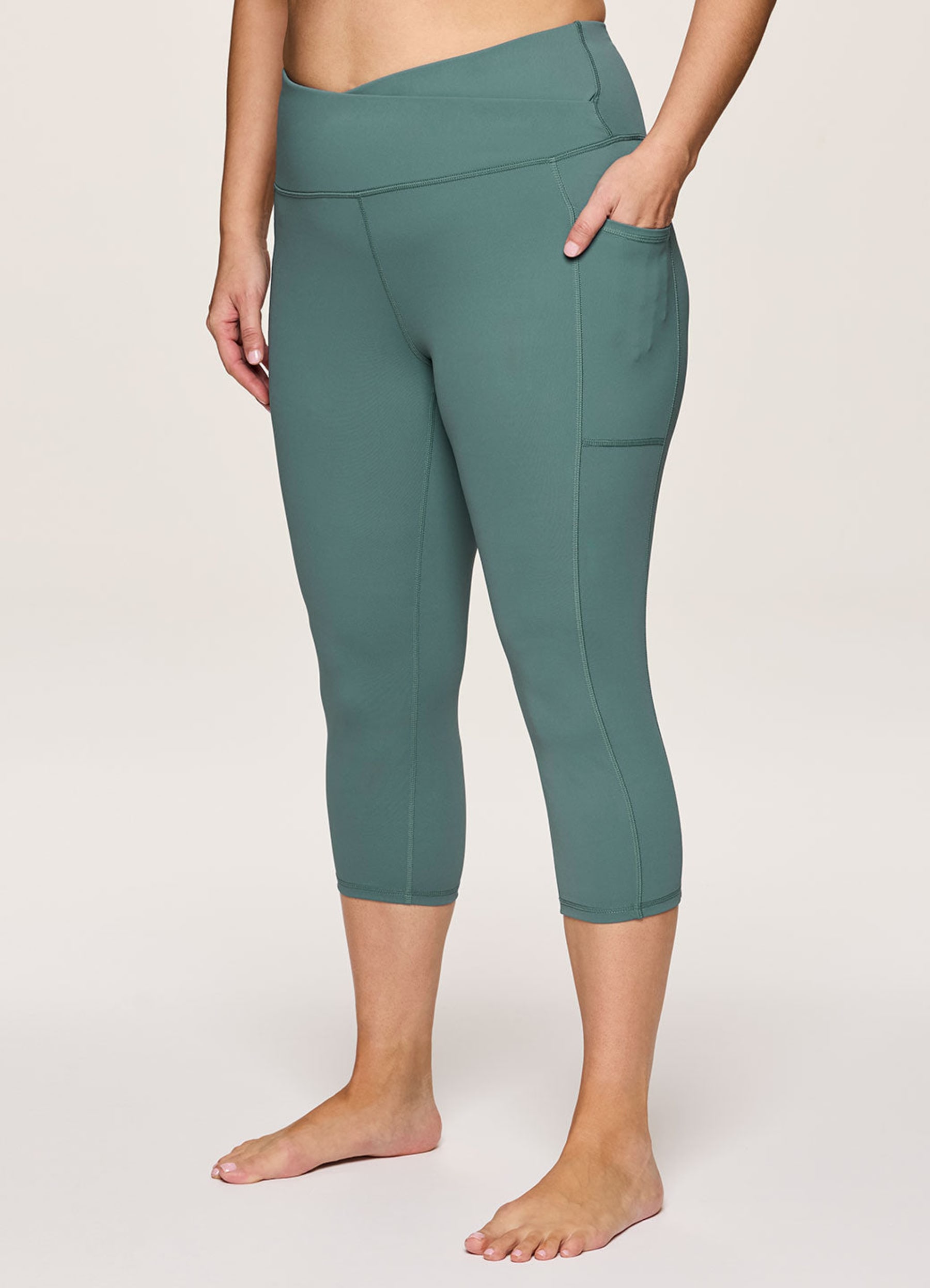 Plus Crossover Ultra Hold Capri RBX Active