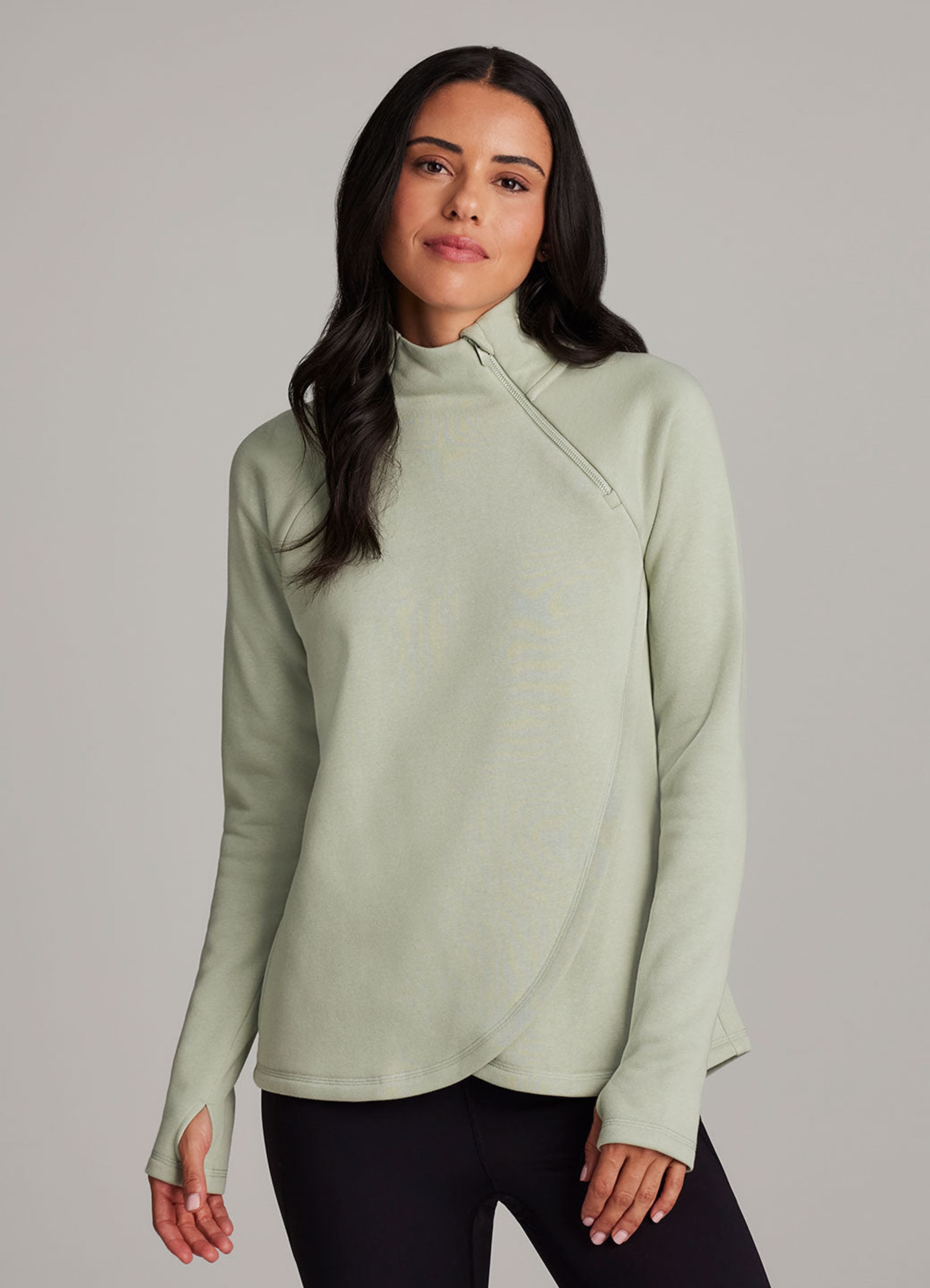 Backwards Tech Sweat Mock Neck XL ベージュ Ready To Roll Fleece Mock Neck Pullover - RBX Active