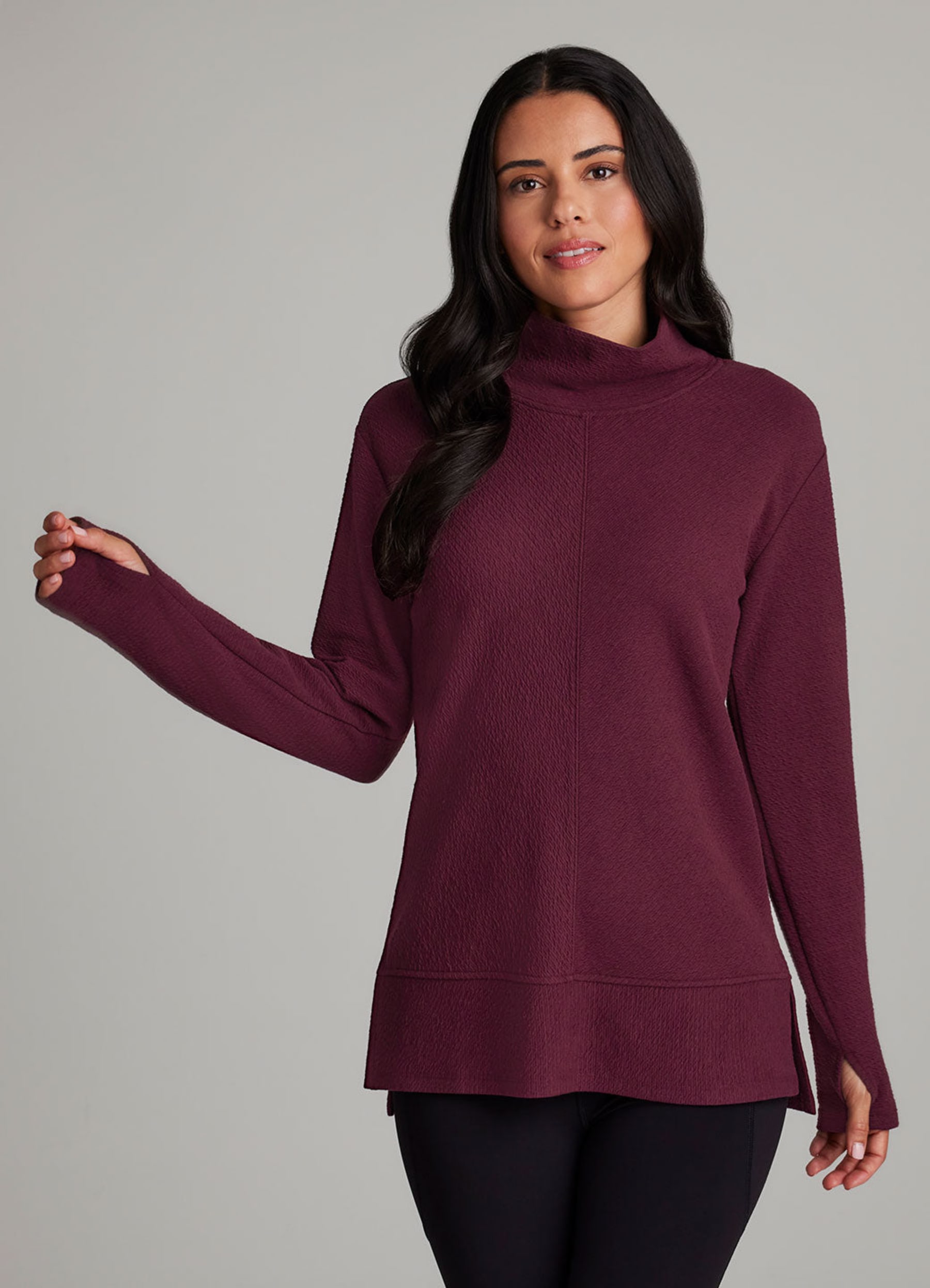 ランブルローズ Plus Studio Jacquard Mock Neck Pullover - RBX Active