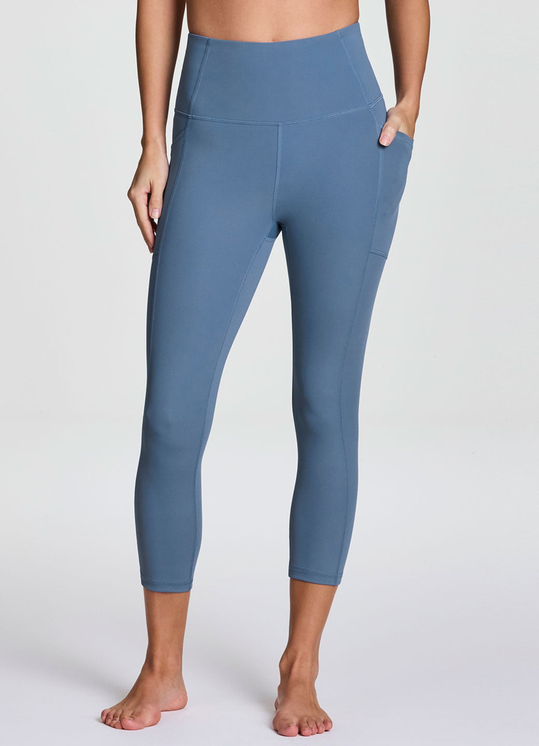 Tech Flex Ultra Hold Capri - RBX Active