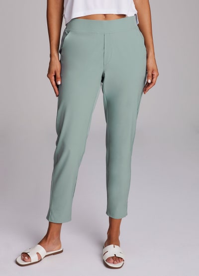 Everyday Ribbed Ankle Pant