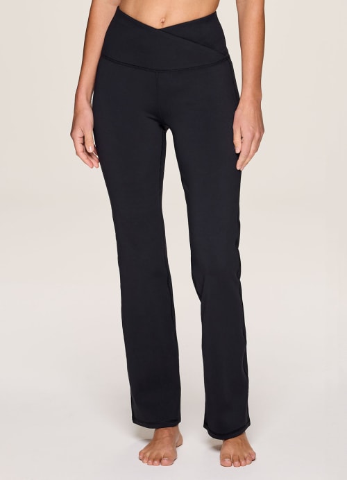 Athleta Black Active Pants Size L (Petite) - 55% off