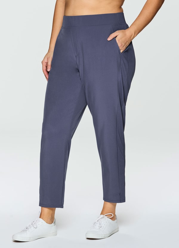 Plus Everyday Ribbed Ankle Pant - null
