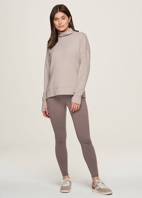 Overlook Neutral Outfit