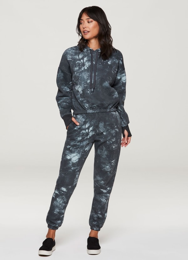 Zen Forest Lounge Outfit