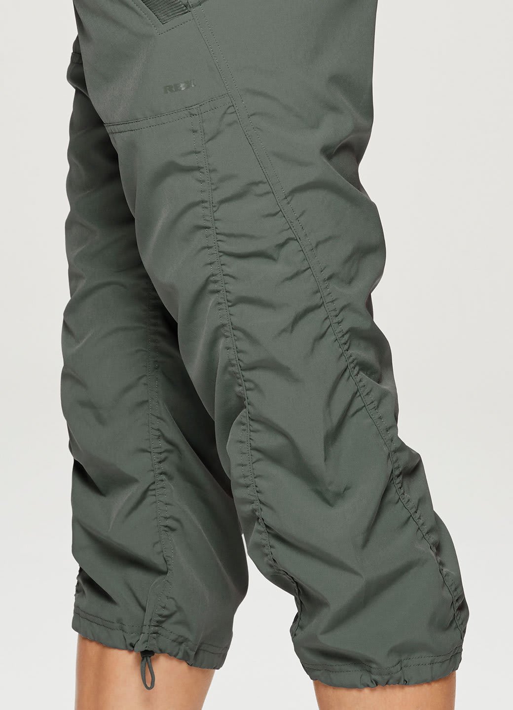 lightweight capri sweatpants